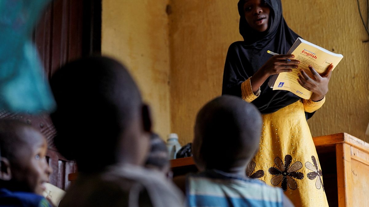 BBC World Service - Newshour, Nigeria's School Kidnapping Crisis