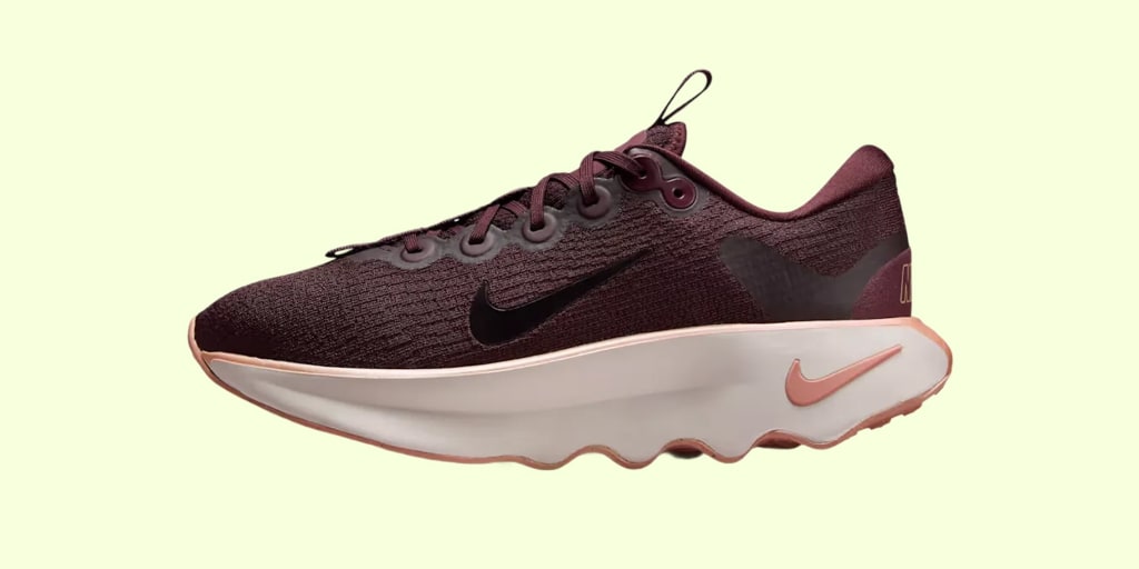 This Nike sneaker feels like walking on clouds, and it's 25% off for Black Friday