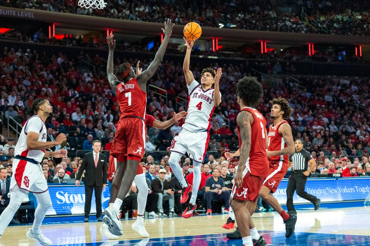 Oziyah Sellers is the best St. John's shooter 'by far'  --  and Rick...
