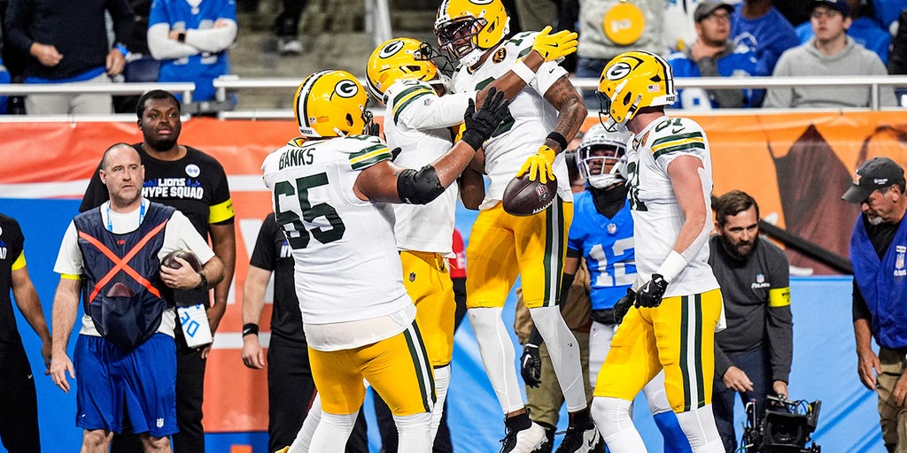 Packers' 4th down aggressiveness trumps Lions' decisions to complete season sweep