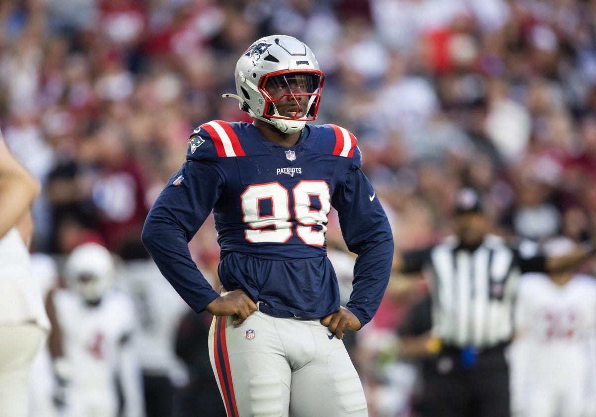 Patriots trading DE Keion White to pass-rush-needy 49ers: Sources