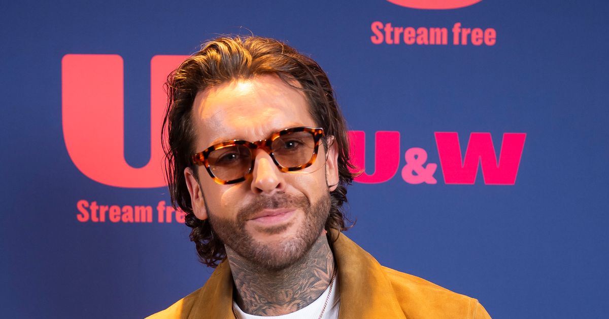 Pete Wicks TV show boosts dog adoptions as Christmas special announced - Daily Star