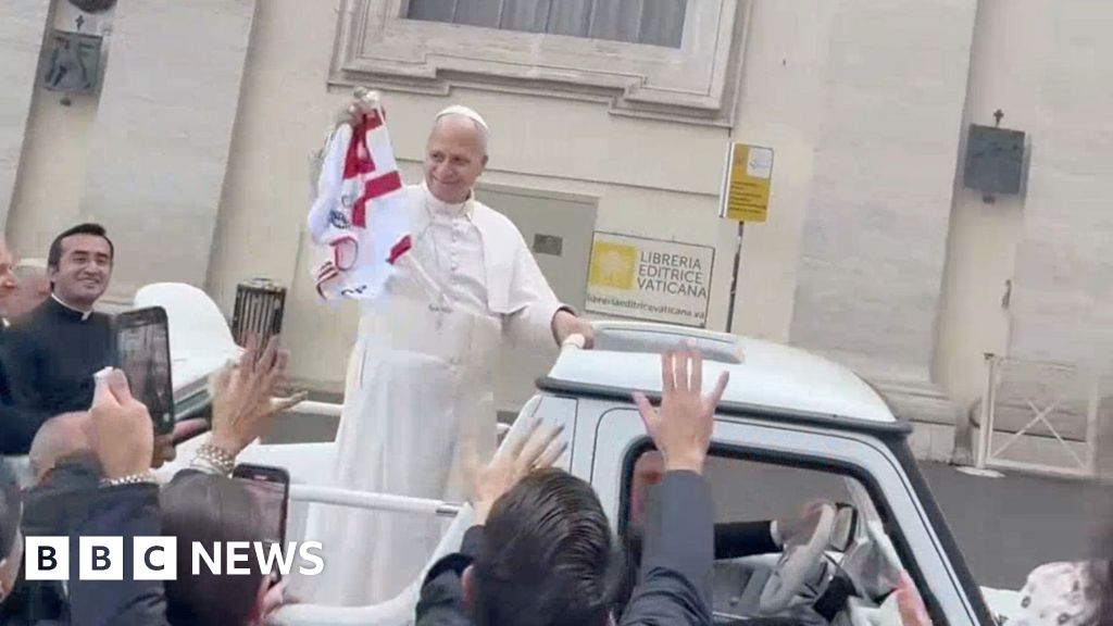 Pope Leo XIV catches Tyrone GAA jersey at Vatican parade