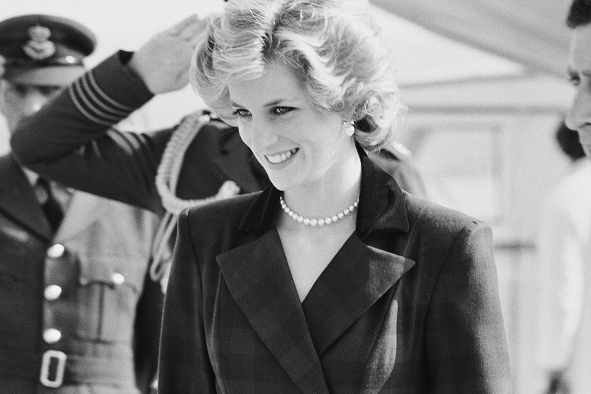 The perfume Princess Diana reportedly wore is 20% off for Black Friday