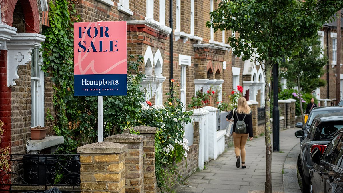 More listed properties being reduced in price ahead of Autumn Budget