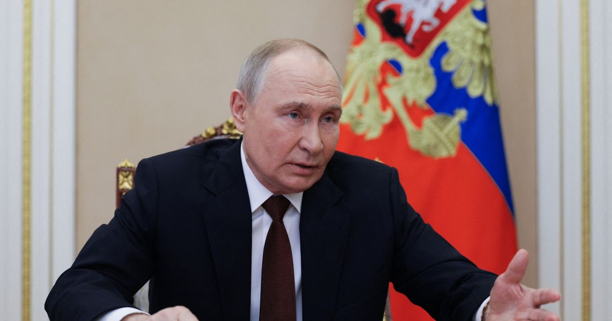Putin invited back into G8 by Euro leaders if he 'ends war with Ukraine'