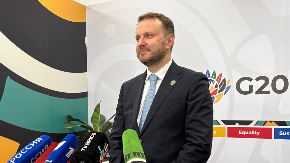 'Unfriendly states' pitching deals to Russia at G20 - Kremlin aide  --  RT Russia & Former Soviet Union