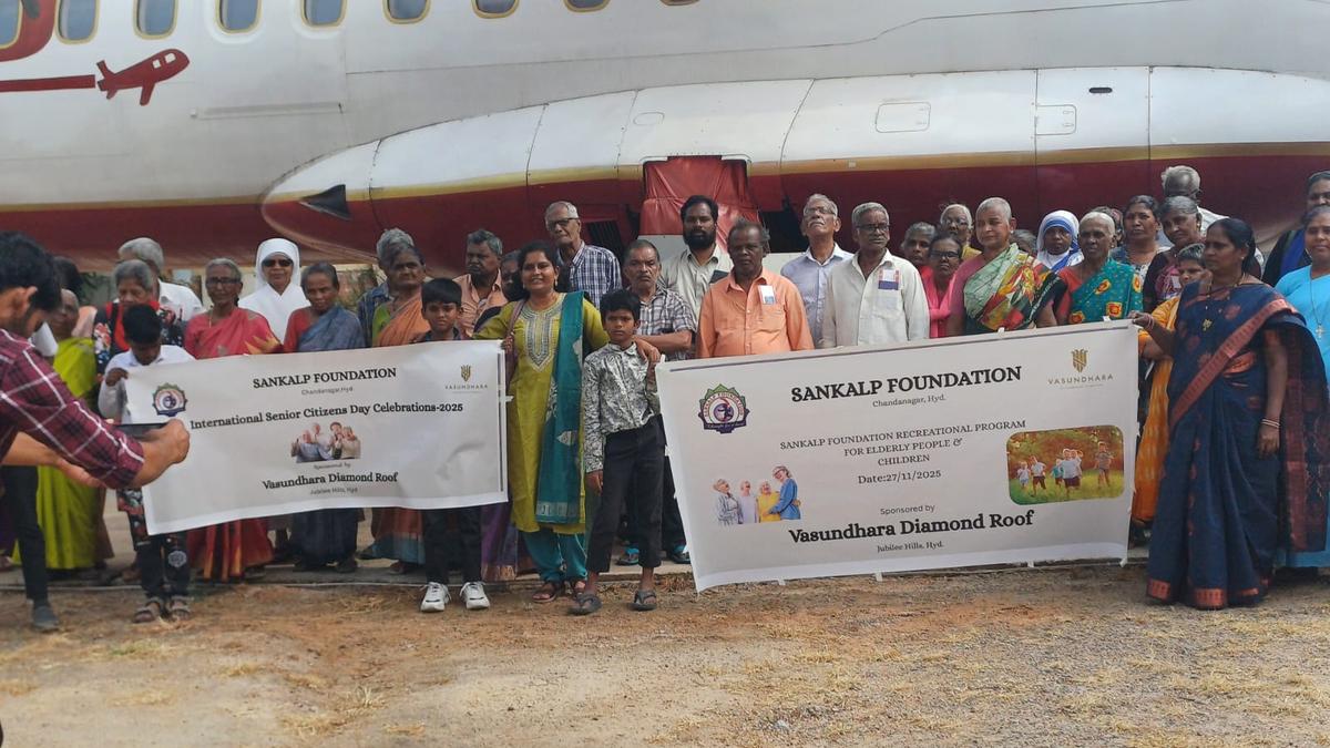 Senior Saathi initiative gives elderly a 'flight experience' at themed restaurant