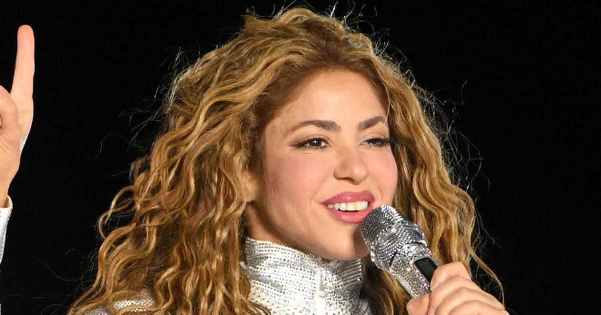 Shakira bags huge award following multiple setbacks on record-breaking world tour - The Mirror