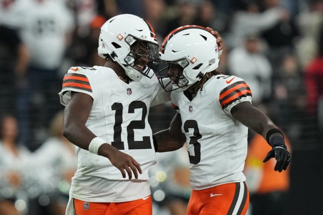 Shedeur Sanders finds success in long-awaited first NFL start