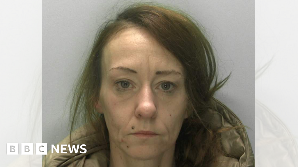 Cheltenham 'prolific shoplifter' banned after perfume theft