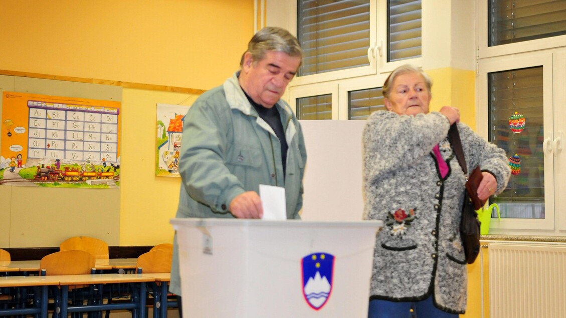 Slovenia holds referendum on assisted voluntary end-of-life - Politics - Ansa.it