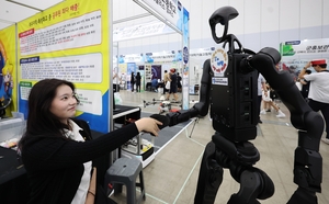More vocational high school grads choose college over immediate jobs