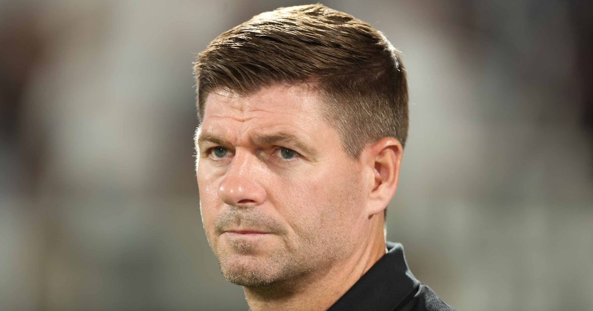Steven Gerrard theory over turning down job as Arne Slot sack pressure grows at Liverpool - The Mirror