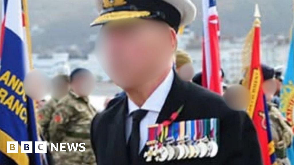 Suspected fake officer at Llandudno Remembrance event investigated