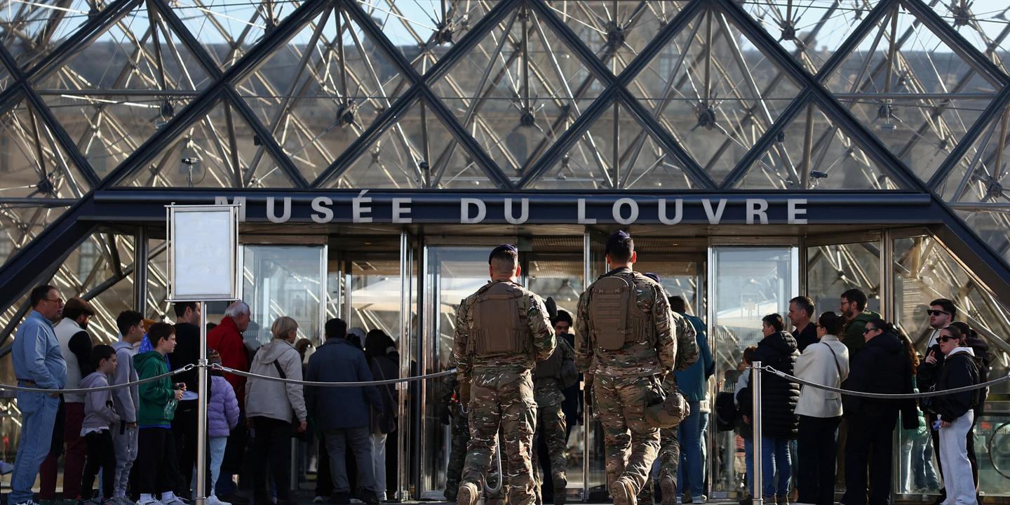 Louvre heist: Man and woman charged, but jewels still missing