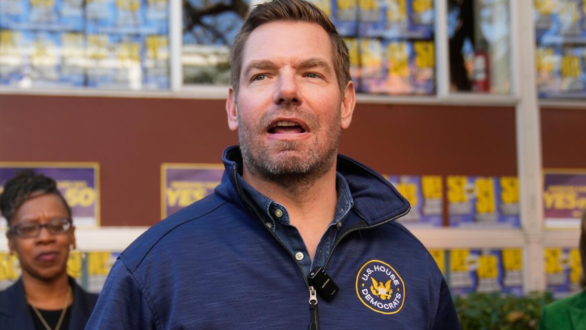 Swalwell's gubernatorial campaign picks up steam as Cloobeck exits race to endorse him