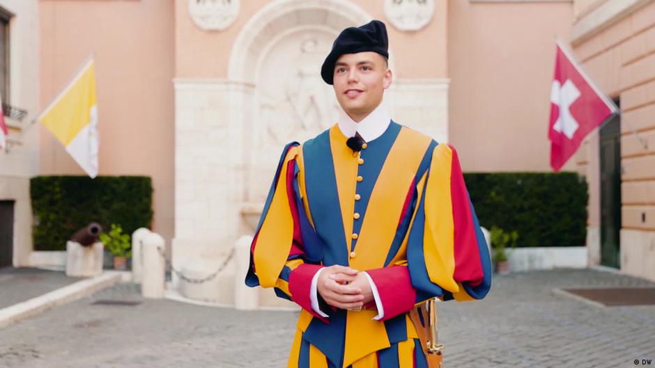 Bodyguards for the pope: Life in the Swiss guard