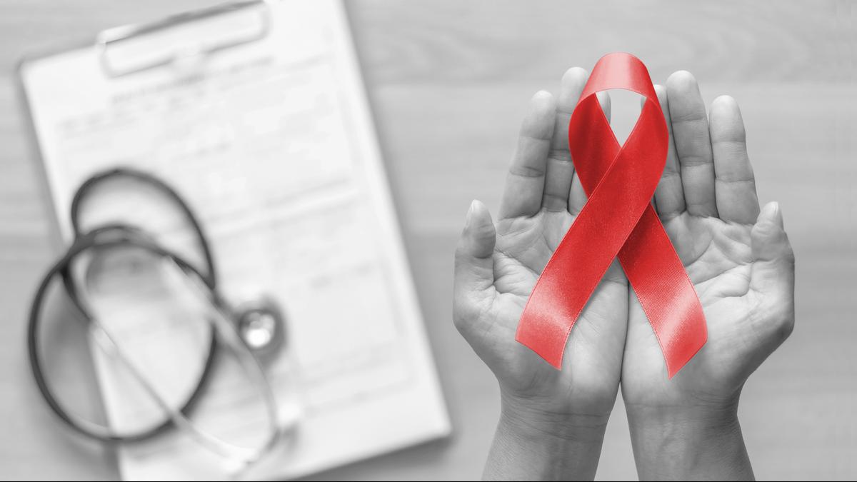 AIDS and TB fight  --  Tamil Nadu shows the way again