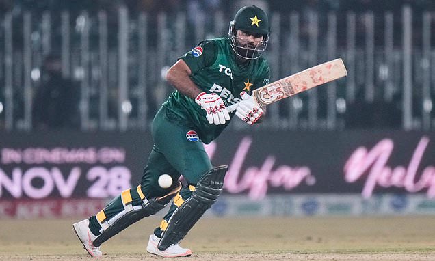 Hat trick for spinner Tariq as Pakistan seals spot in T20...