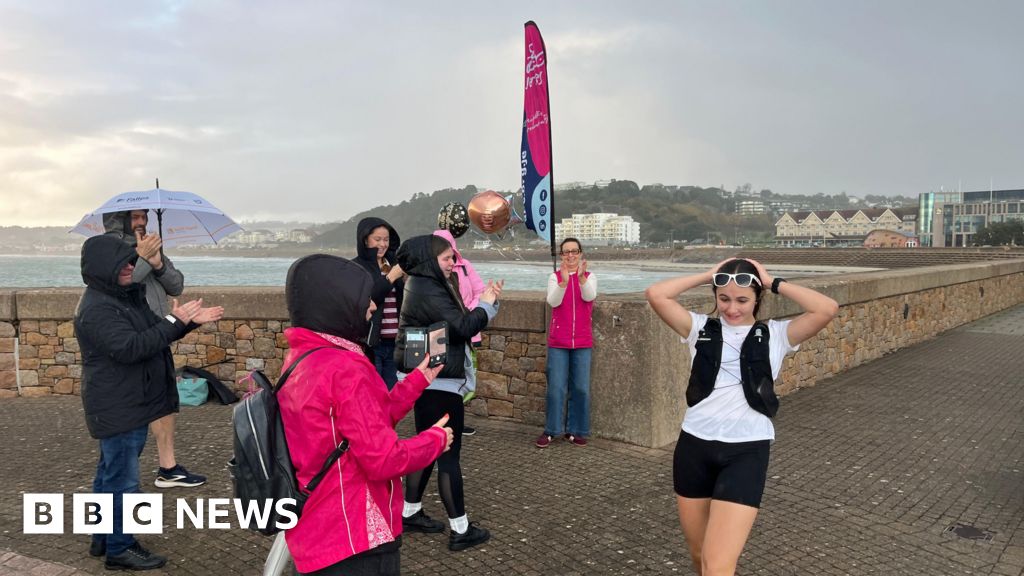 Teenager finishes five ultramarathons in five days