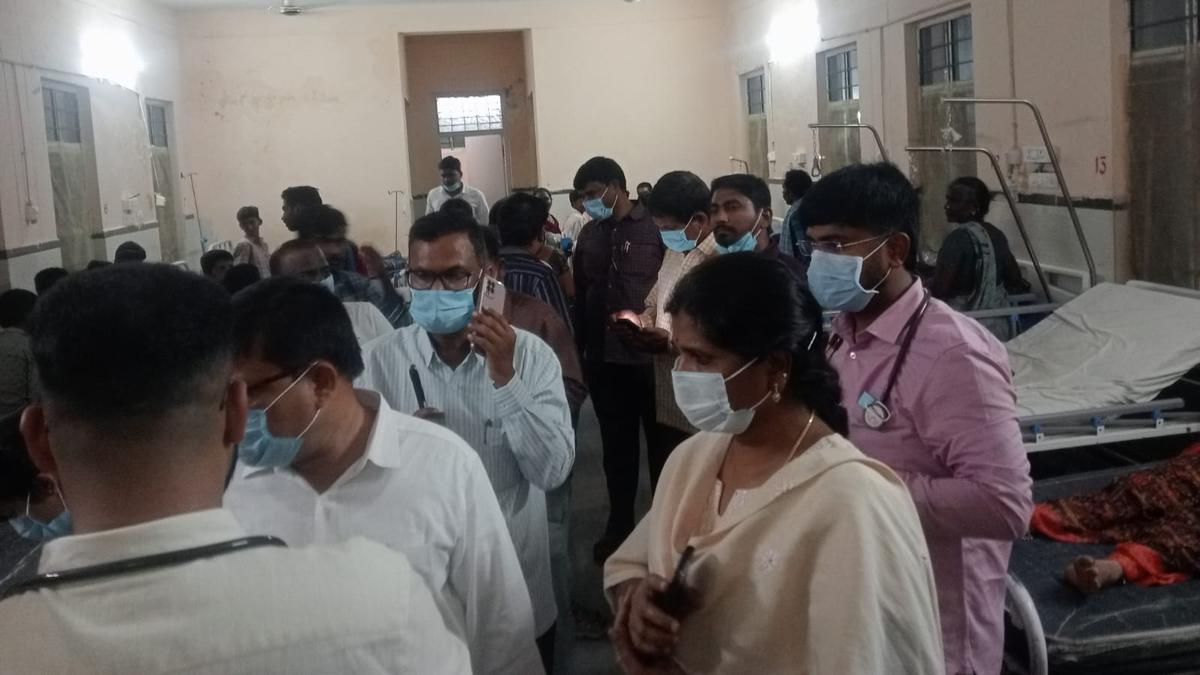 54 students at BC Welfare Boys Hostel in Gadwal suffer from food poisoning; 32 discharged