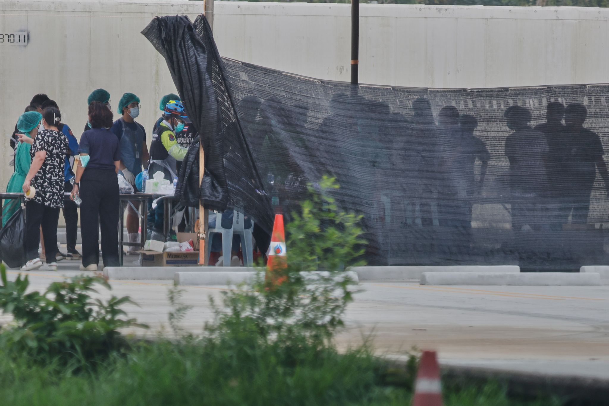 Thai prime minister acknowledges flood response failures as death toll rises to 162