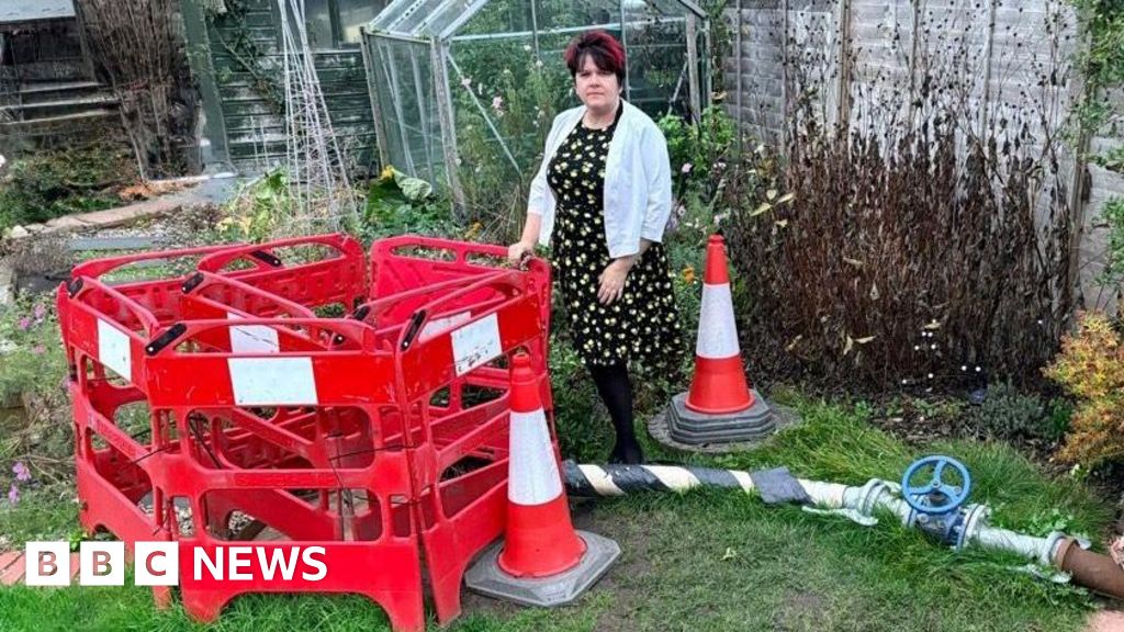 'Nightmare' Pamber Heath garden sewage works make home smell