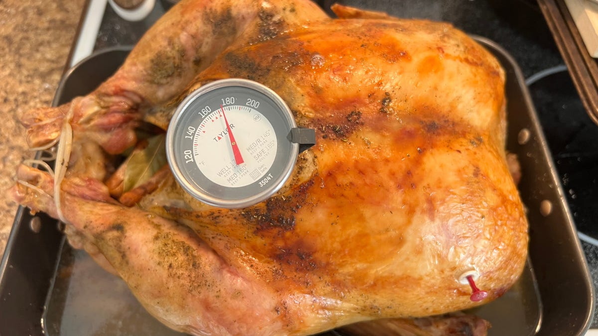 How long do Thanksgiving leftovers last? When to pitch your extra food