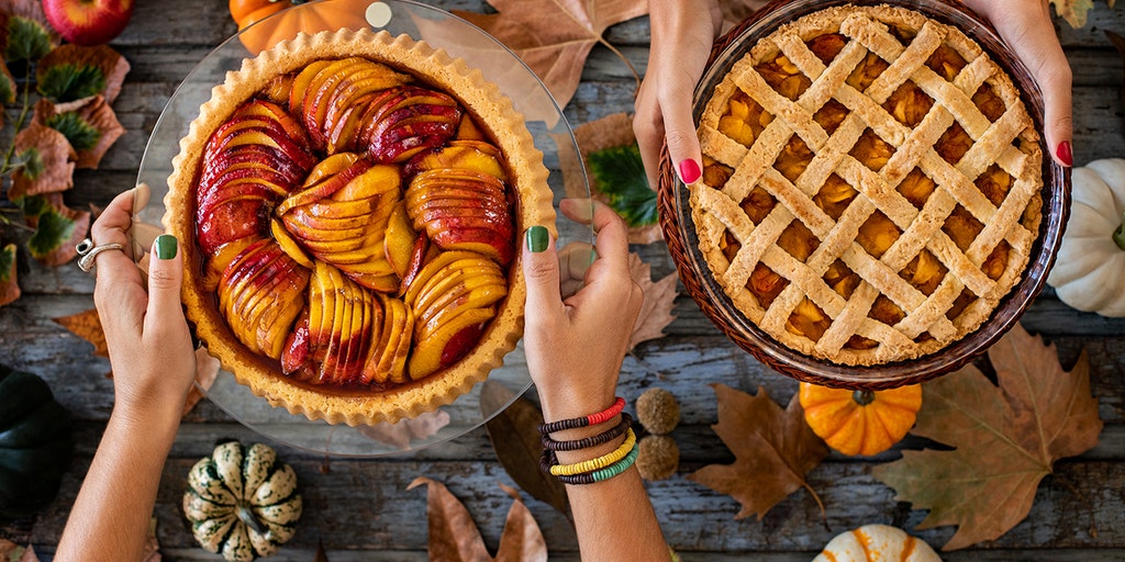 Pumpkin or apple? America's fiercest Thanksgiving dessert debate heats up