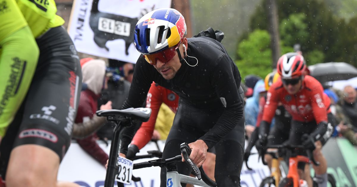 How Team GB star Tom Pidcock is revolutionising a chic Italian cycling brand - Daily Star