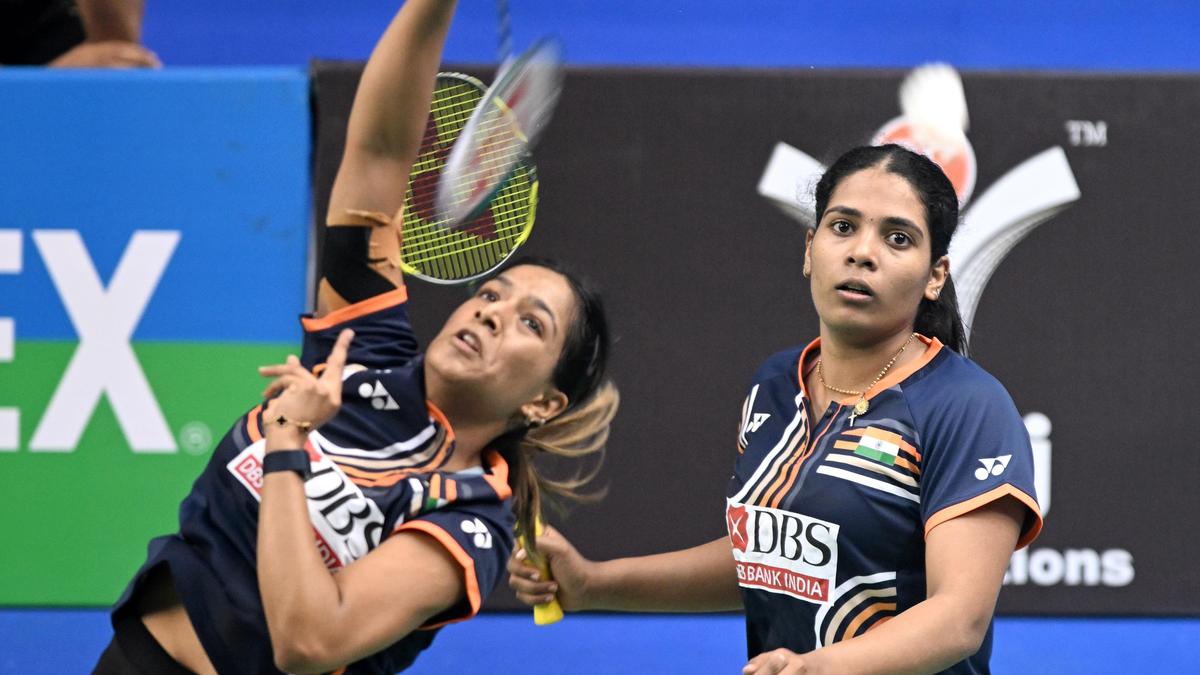 Syed Modi International badminton: Treesa Jolly and Gayatri Gopichand defend title