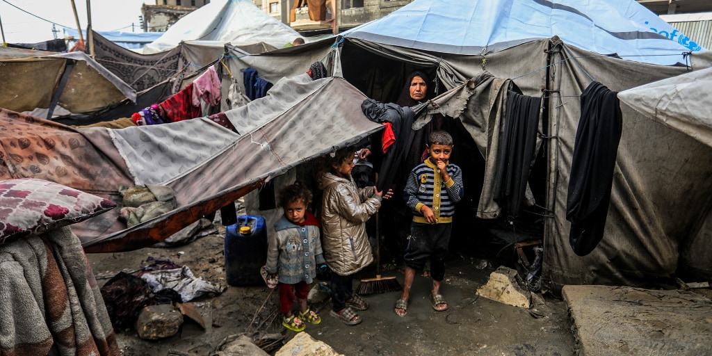 Trump's Gaza plan wins global backing. Now comes the hard part.