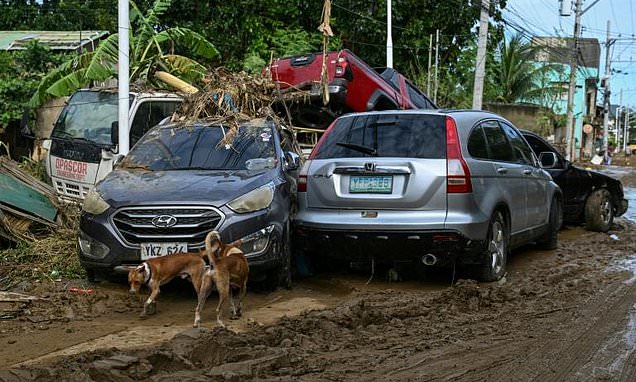 Philippine death toll tops 140 as typhoon heads towards Vietnam
