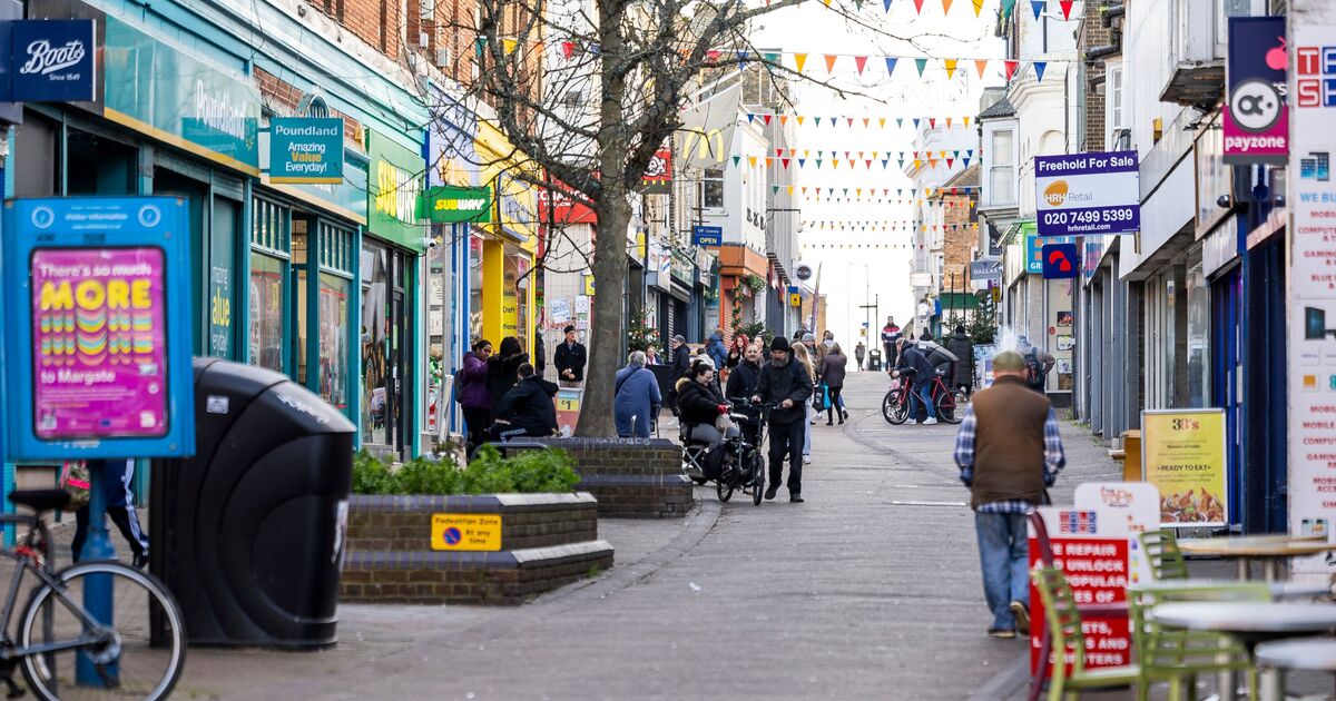 Huge £1.5m boost for 2 'run down' UK seaside towns as 3 key changes in offing