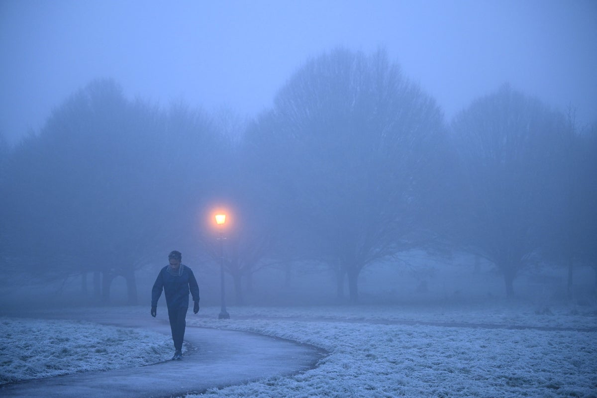 Temperatures to plunge again after UK shivers through coldest night since March