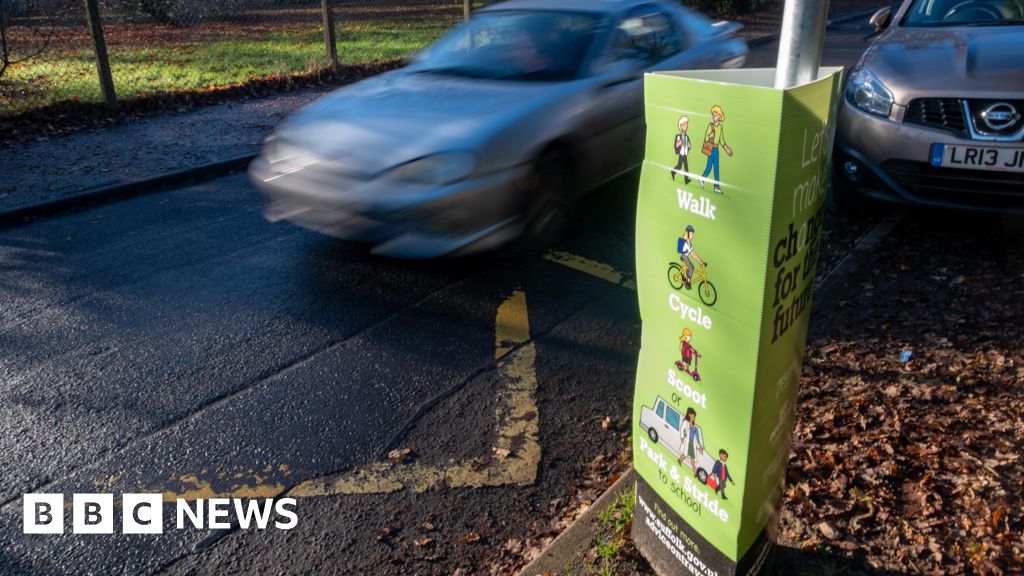 Wiltshire Council's new trial to see cars banned from outside schools