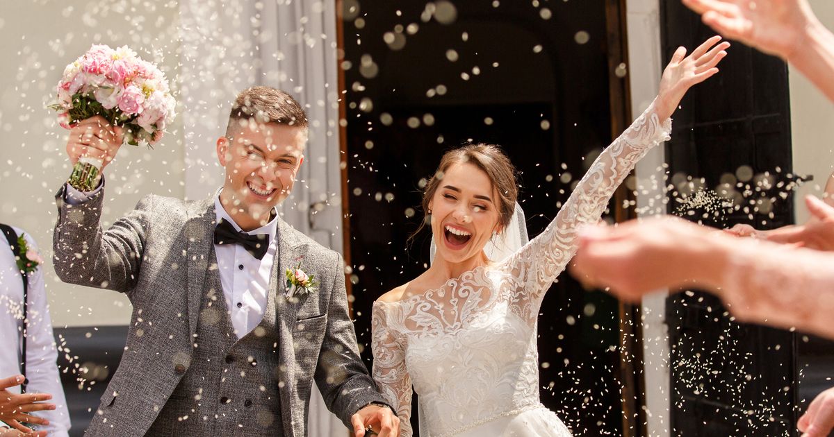 'I don't want my man's sexy boss at our wedding - I'm convinced they're bonking' - Daily Star
