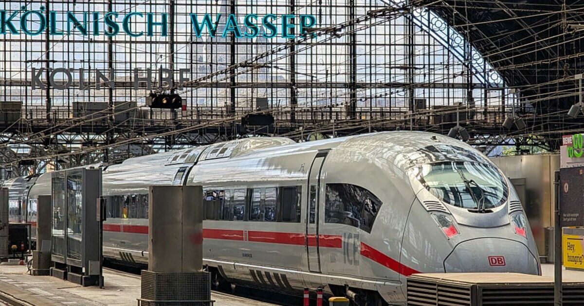 The world's longest train journey lasts 14 days - but no one has ever taken it