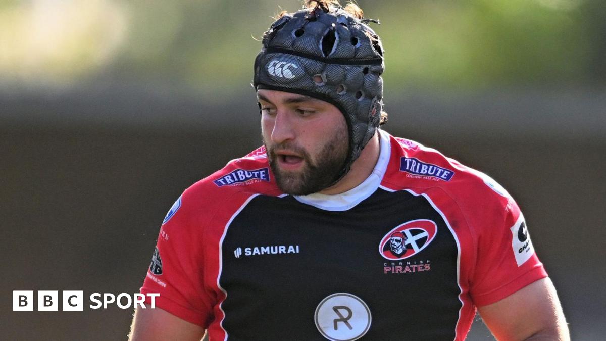 Alessandro Heaney: Cornish Pirates prop to leave in New Year