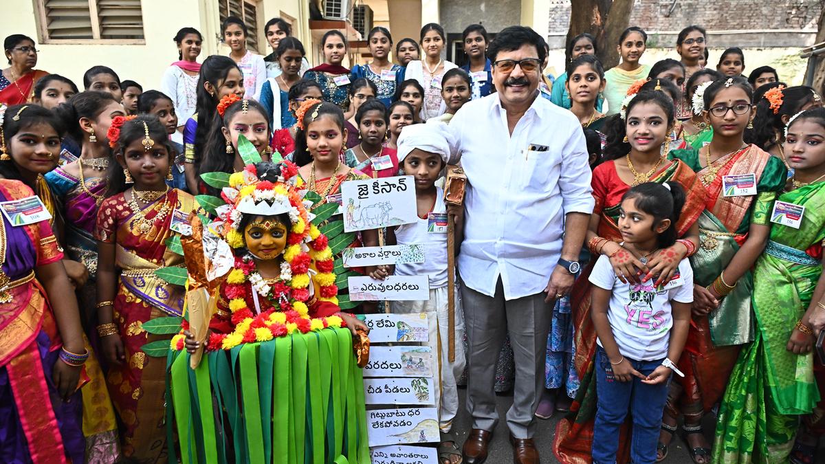 Amaravati Balotsav begins with colourful skits, expos