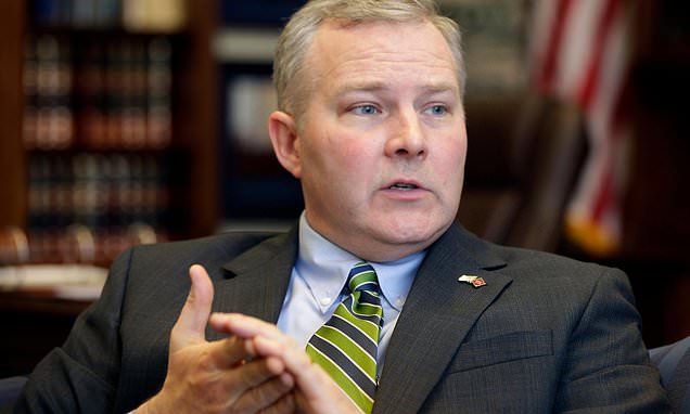 Arkansas attorney general says pardoned nursing home operator...