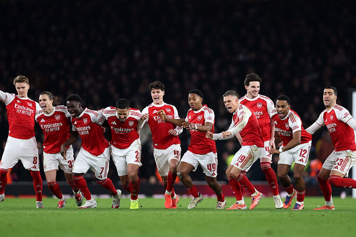 Arsenal outlast Crystal Palace in marathon shoot-out to reach Carabao Cup semi-finals