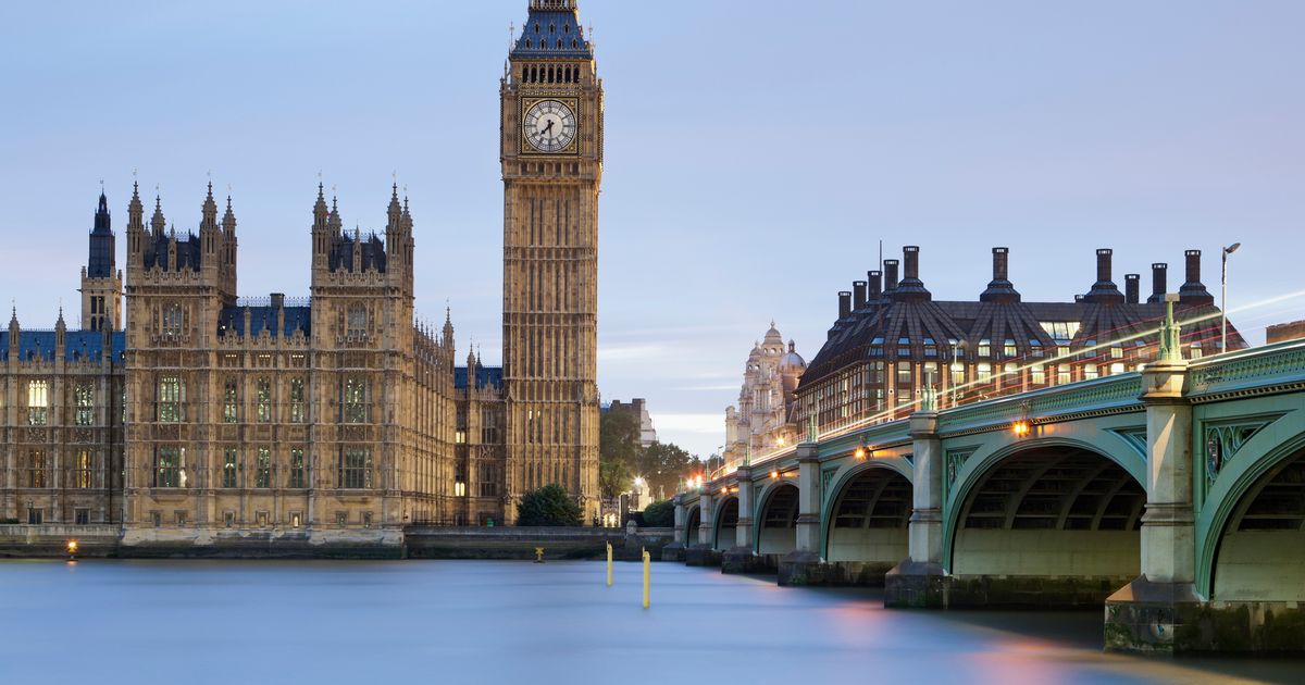 Big Ben and Tower Bridge are among the most destroyed landmarks in Hollywood films - Daily Star