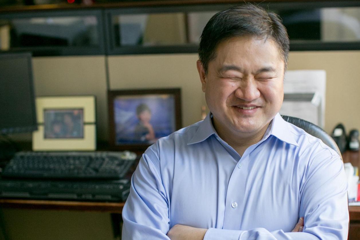 Think 'Can-do' and find way: Blind Wall Street analyst talks about life, resilience - The Korea Times