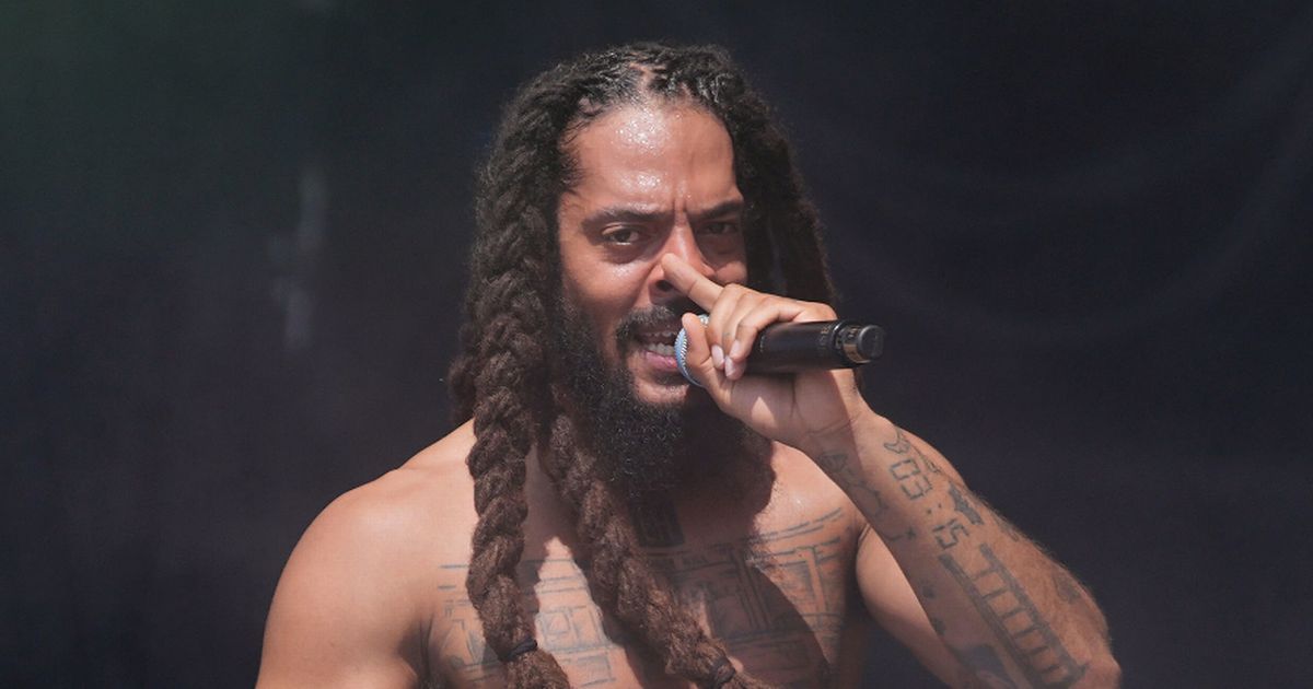 Police issue update on Bob Vylan's Glastonbury set after chants sparked outrage - The Mirror