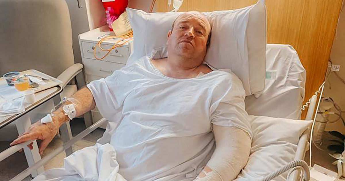 Hero of Bondi beach pictured recovering in hospital as his parents speak of their pride - Daily Star