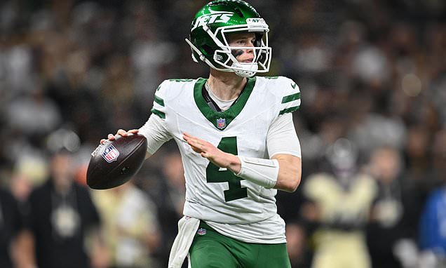 Brady Cook relishing sudden stint as Jets' starting QB that came...