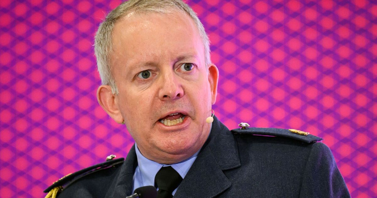 'Sons and daughters of Britain' will have role in chilling war with Russia