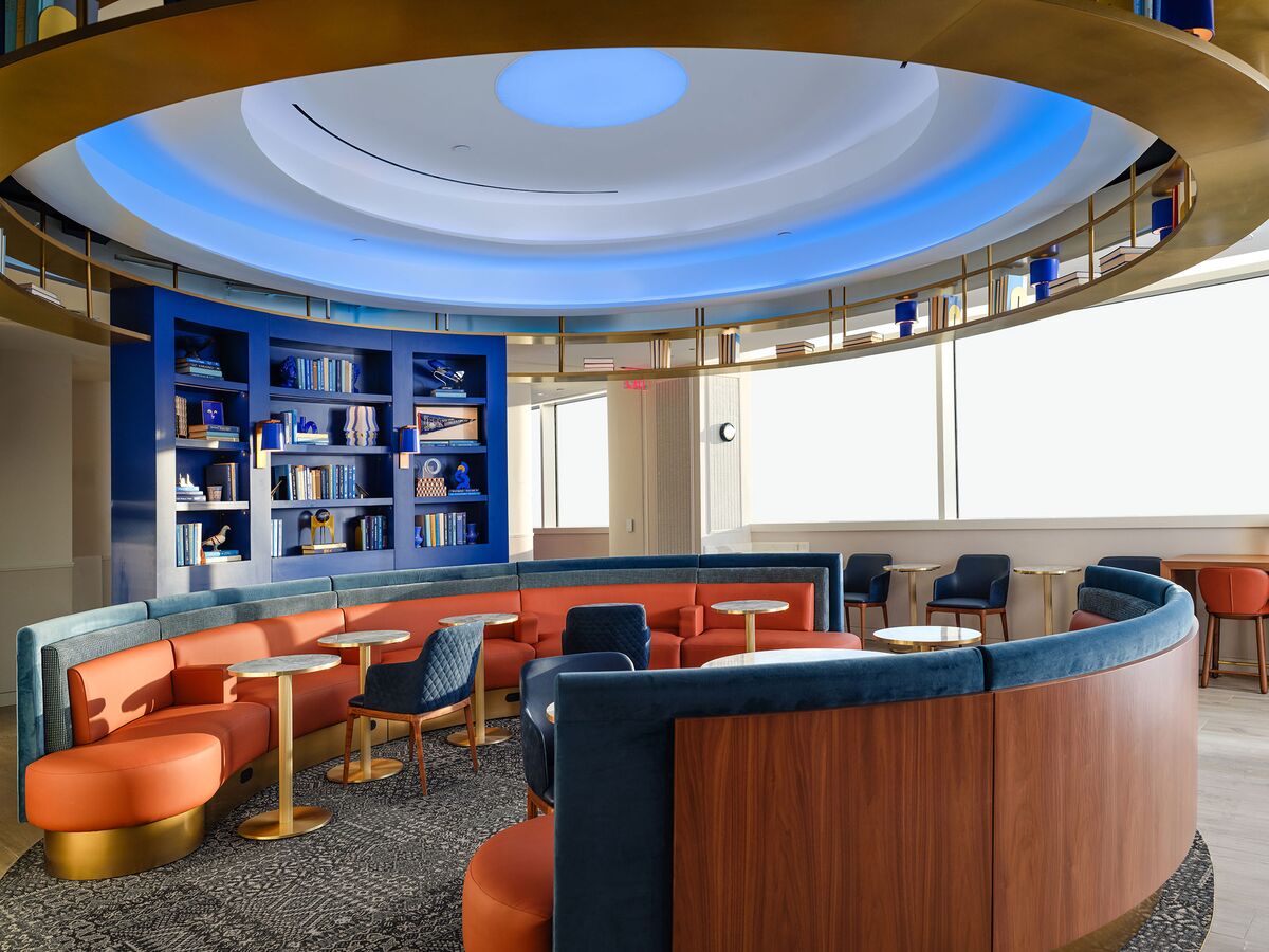 Even Budget Airlines Are in the Lounge Wars Now